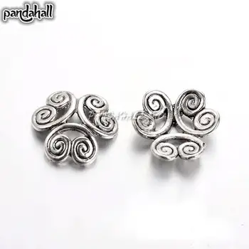 Tibetan Style Bead Caps, Lead Free & Cadmium Free, Antique Silver Color about 13mm in diameter, 2.5mm thick, hole: 1.5mm
Tibetan Style Bead Caps, Lead Free & Cadmium Free, Antique Silver Color about 13mm in diameter, 2.5mm thick, hole: 1.5mm
