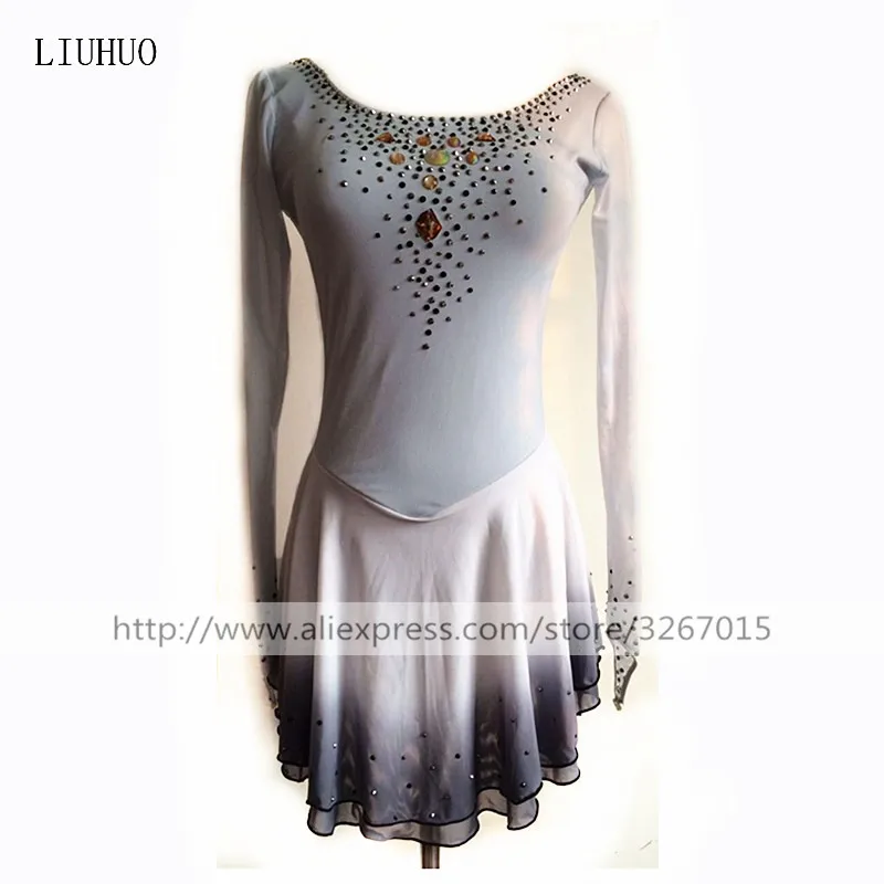 High-end customization Figure Skating Dress Women's Girls' Ice SkatingDressGray gradient Diamond decoration High elastic spandex
High-end customization Figure Skating Dress Women's Girls' Ice SkatingDressGray gradient Diamond decoration High elastic spandex