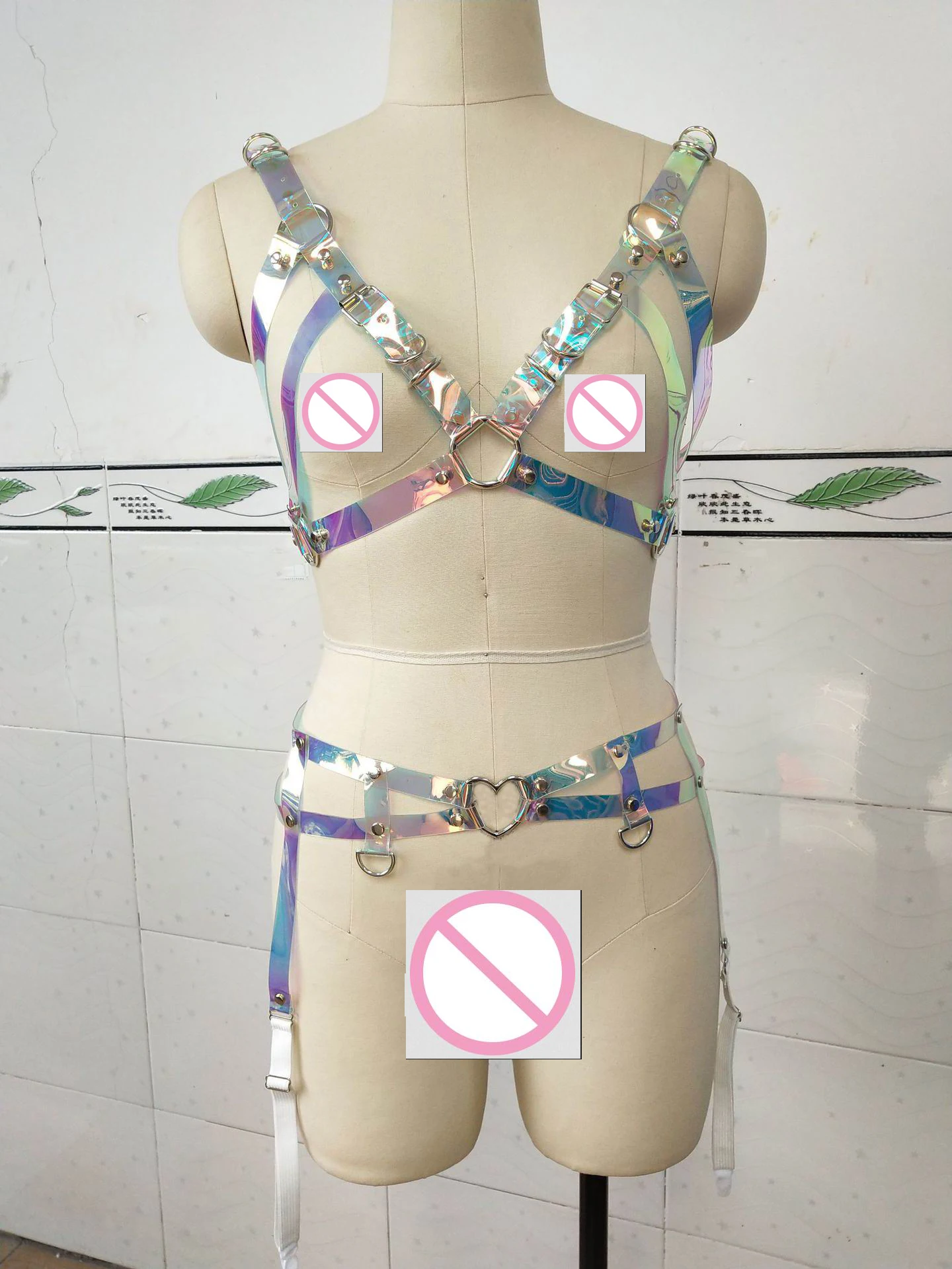 100% Handmade Spiked Waist Garter Belt with 4 Suspender Straps Punk Gothic Holographic PVC Choker Bra Top Rainbow Harness Belt
100% Handmade Spiked Waist Garter Belt with 4 Suspender Straps Punk Gothic Holographic PVC Choker Bra Top Rainbow Harness Belt