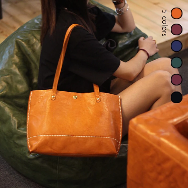 2019 the latest classic large capacity simple leather bag casual shoulder handbag bag fashion versatile tote bag
2019 the latest classic large capacity simple leather bag casual shoulder handbag bag fashion versatile tote bag