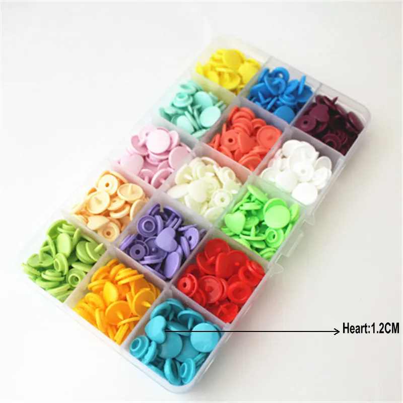 MIX KAM 15 colors heart-shaped resin snap buttons T5 caps 12 mm 150 sets plastic box packing separately
MIX KAM 15 colors heart-shaped resin snap buttons T5 caps 12 mm 150 sets plastic box packing separately
