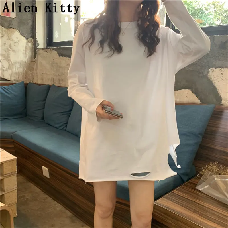 Alien Kitty New Solid 2019 Autumn Hole Women Long Sleeve Fresh T-Shirts Casual Loose Free White Simple Female Basic Pullovers
Alien Kitty New Solid 2019 Autumn Hole Women Long Sleeve Fresh T-Shirts Casual Loose Free White Simple Female Basic Pullovers