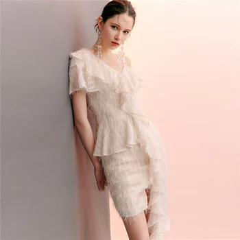 New Elegant Women Dress Tassel Slim Sexy Irregular Party Dresses 2019 Summer Designer Ladies Ruffles One Shoulder Strap Vestidos
New Elegant Women Dress Tassel Slim Sexy Irregular Party Dresses 2019 Summer Designer Ladies Ruffles One Shoulder Strap Vestidos