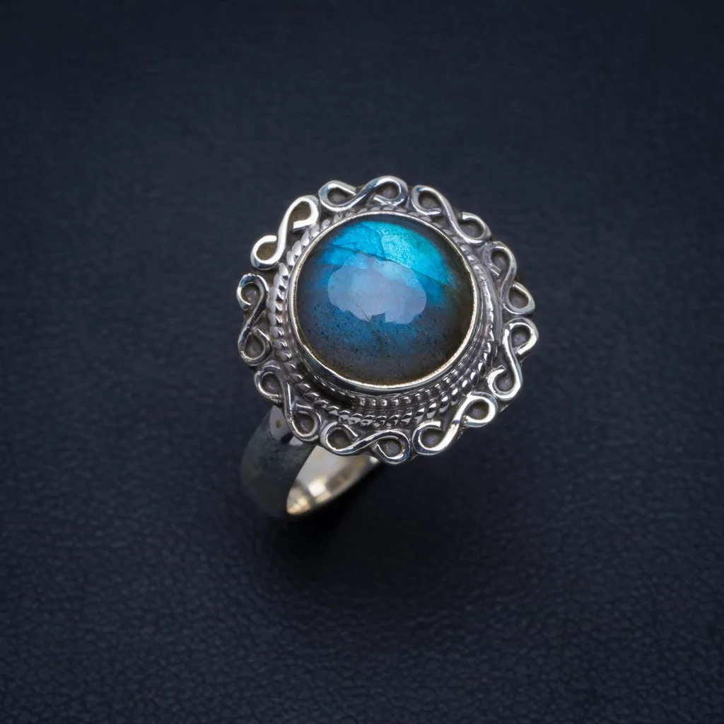 Natural Blue Fire Labradorite Handmade Unique 925 Sterling Silver Ring 8.5 A3971
Natural Blue Fire Labradorite Handmade Unique 925 Sterling Silver Ring 8.5 A3971