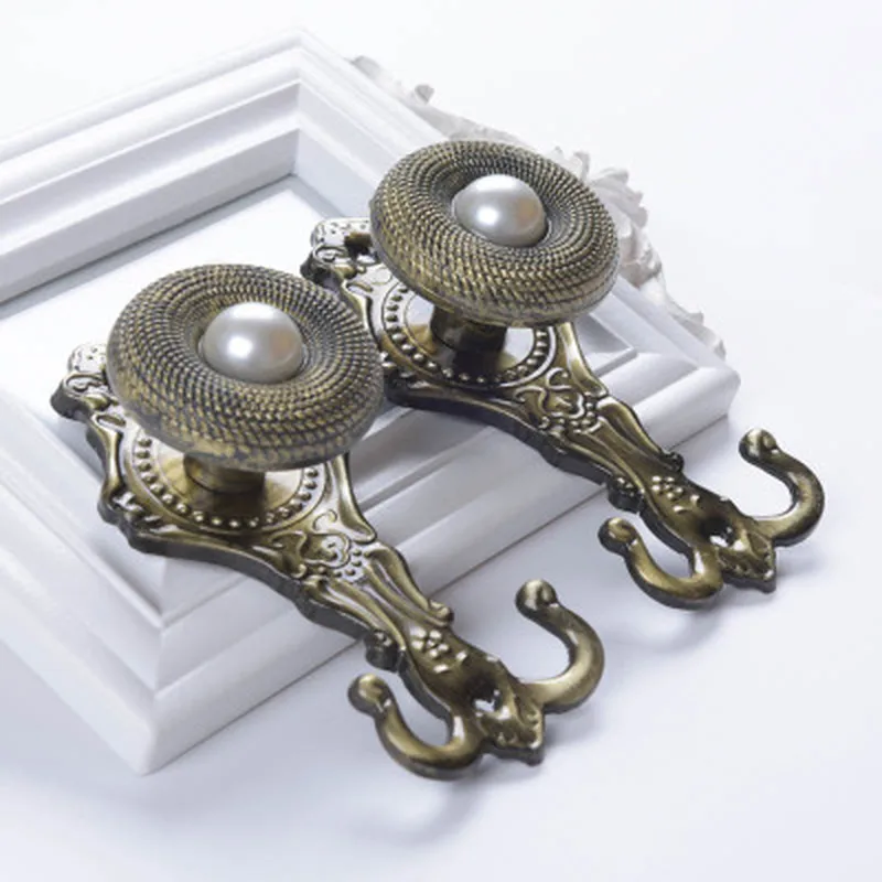 2Pcs/set Curtain hook European Metal Curtain Holder Wall Decorative Hookbacks Tiebacks Stick Hangers wall hook Home Decoration
2Pcs/set Curtain hook European Metal Curtain Holder Wall Decorative Hookbacks Tiebacks Stick Hangers wall hook Home Decoration