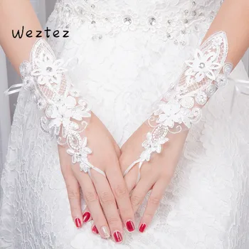 Wedding dress gloves lace diamonds bride wedding gloves white short ceremonial gloves ST046
Wedding dress gloves lace diamonds bride wedding gloves white short ceremonial gloves ST046