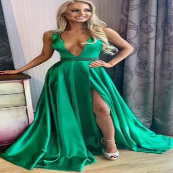 Sexy Hunter Green Long Evening Dress Deep Plugging Neckline Floor Length Silk Satin Fitted Prom Dress With Slit 2019 Formal Gown
Sexy Hunter Green Long Evening Dress Deep Plugging Neckline Floor Length Silk Satin Fitted Prom Dress With Slit 2019 Formal Gown