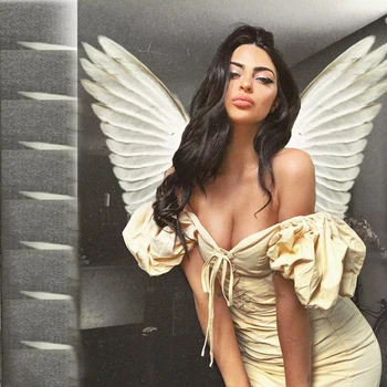 Chic 2019 beige dress bow off shoulder sexy women dress lantern sleeve backless celebrity party dresses vestidos de festa club
Chic 2019 beige dress bow off shoulder sexy women dress lantern sleeve backless celebrity party dresses vestidos de festa club