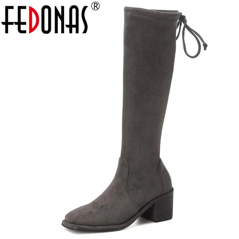 FEDONAS New Sexy Elegant Square Toe Square Heels Women Knee High Boots Solid Kid Suede Slip on Riding Boots Winter Basic Shoes
FEDONAS New Sexy Elegant Square Toe Square Heels Women Knee High Boots Solid Kid Suede Slip on Riding Boots Winter Basic Shoes