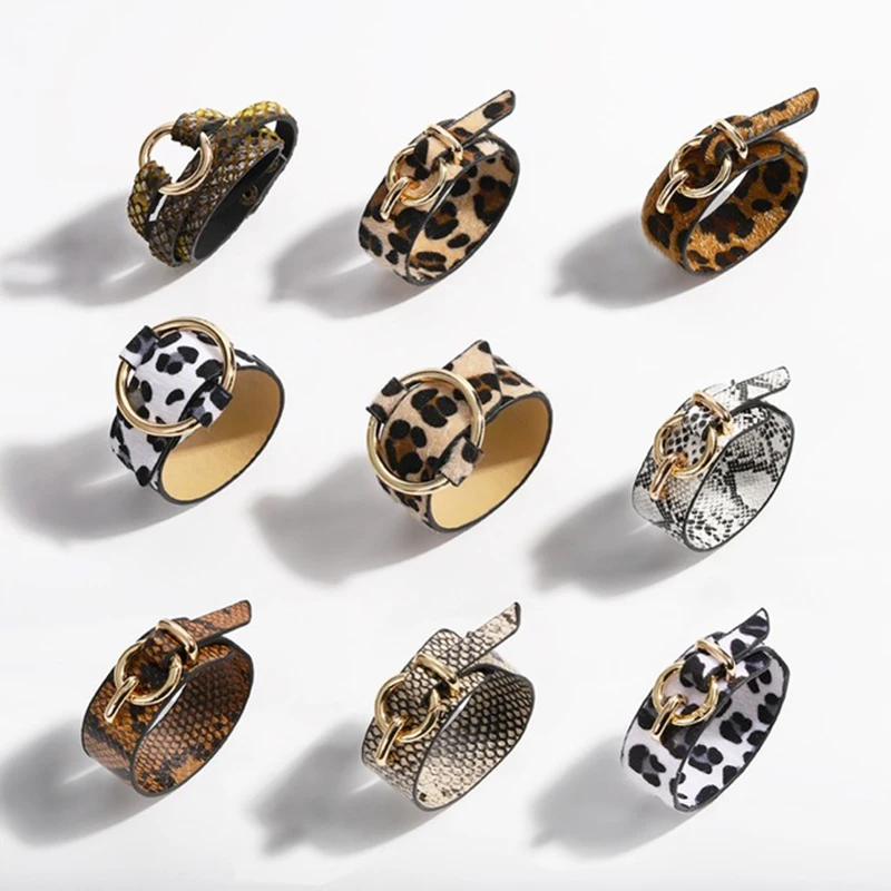 KOMi ZA Leopard Print Leather Bangle Bracelets for Women Ethnic Multi Boho Wedding Bangles Party Jewelry I-399
KOMi ZA Leopard Print Leather Bangle Bracelets for Women Ethnic Multi Boho Wedding Bangles Party Jewelry I-399