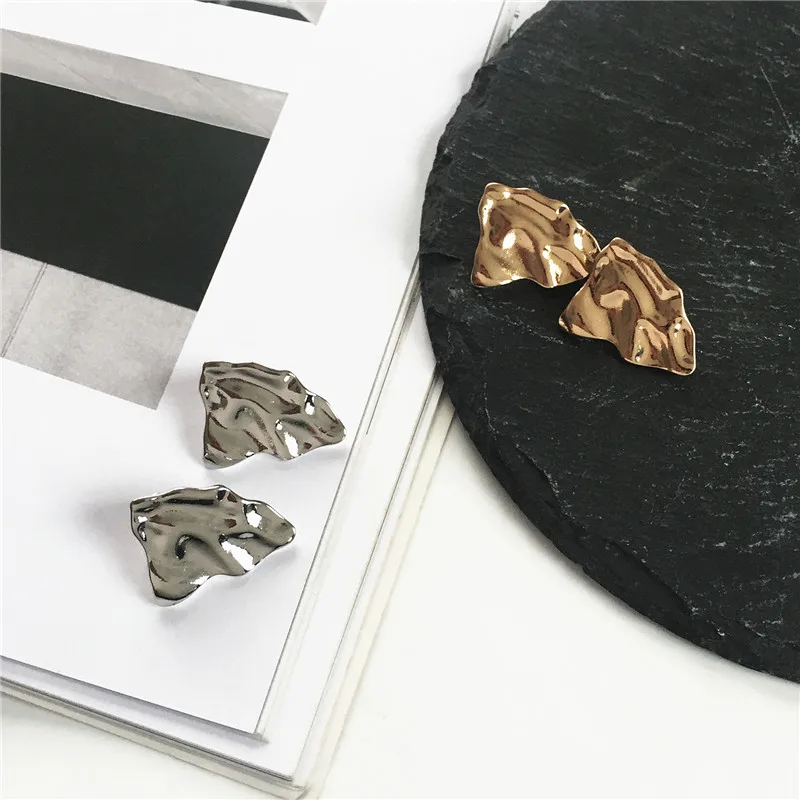 Irregular geometric metal earrings personality female hip hop street snap tide female fashion earrings Exquisite fashion earring
Irregular geometric metal earrings personality female hip hop street snap tide female fashion earrings Exquisite fashion earring