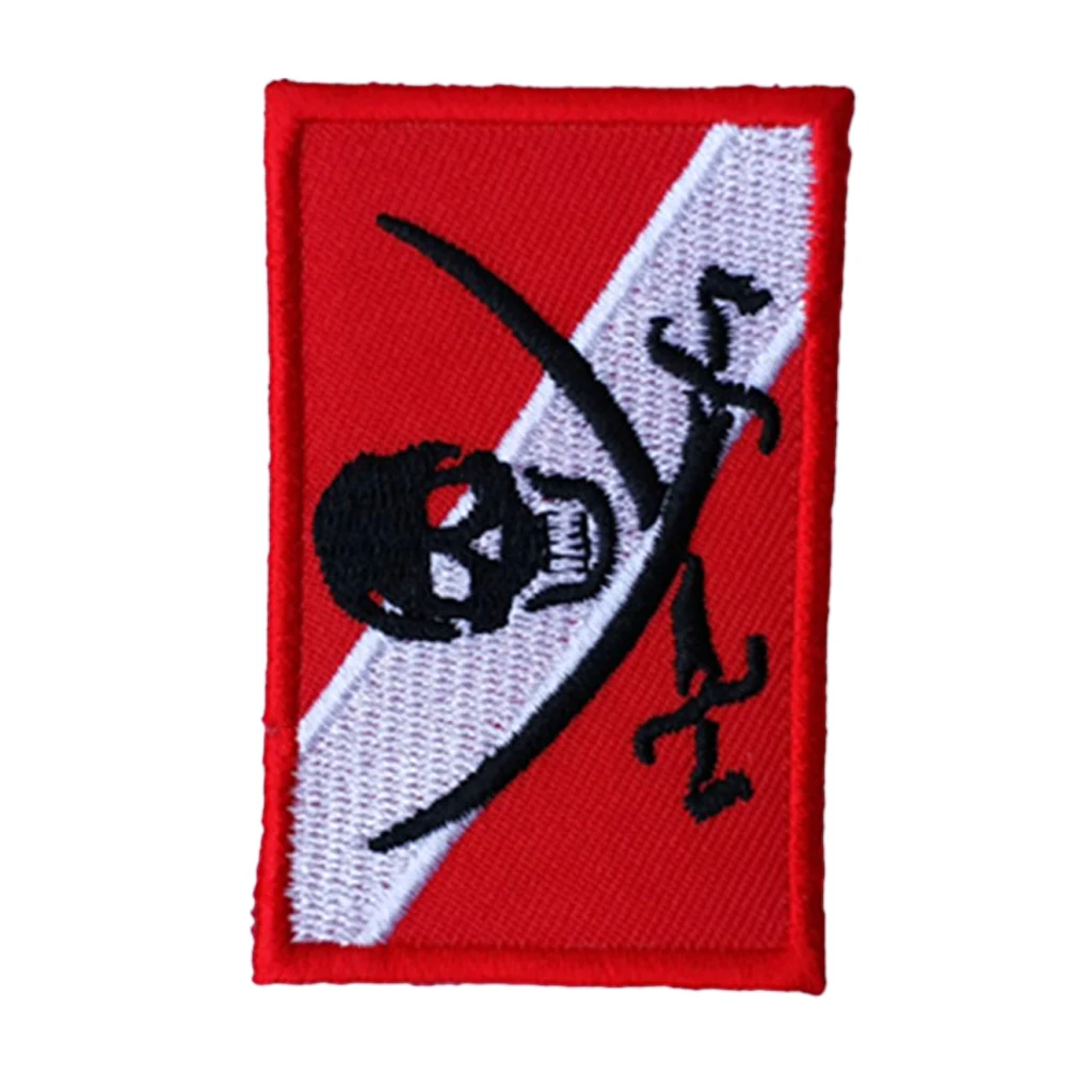 MagiDeal Embroidered Iron-On Pirate Flag Patch Emblem Souvenir For Underwater Scuba Divers