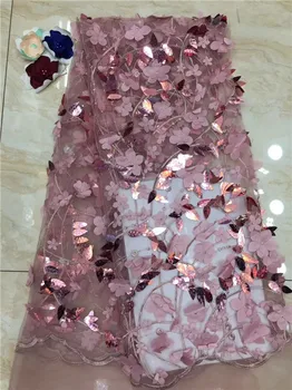 2019 High quality french tulle lace fabric African sequins net lace glitter fabric with beads in onion for wedding dress
2019 High quality french tulle lace fabric African sequins net lace glitter fabric with beads in onion for wedding dress