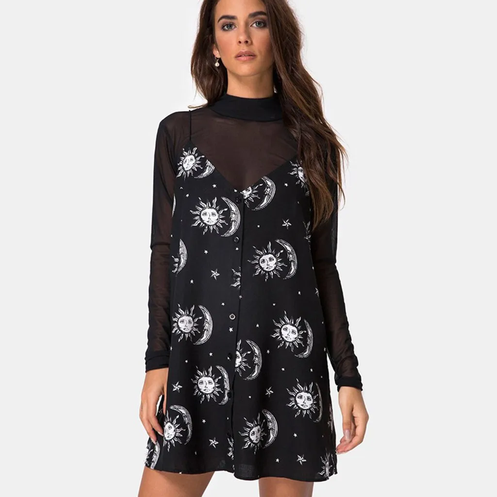 Ins Style Star Moon Print Gothic Dress Women Chain Strap Mini Black Punk V Neck Casual Summer Dresses Elegant vestidos de verano
Ins Style Star Moon Print Gothic Dress Women Chain Strap Mini Black Punk V Neck Casual Summer Dresses Elegant vestidos de verano