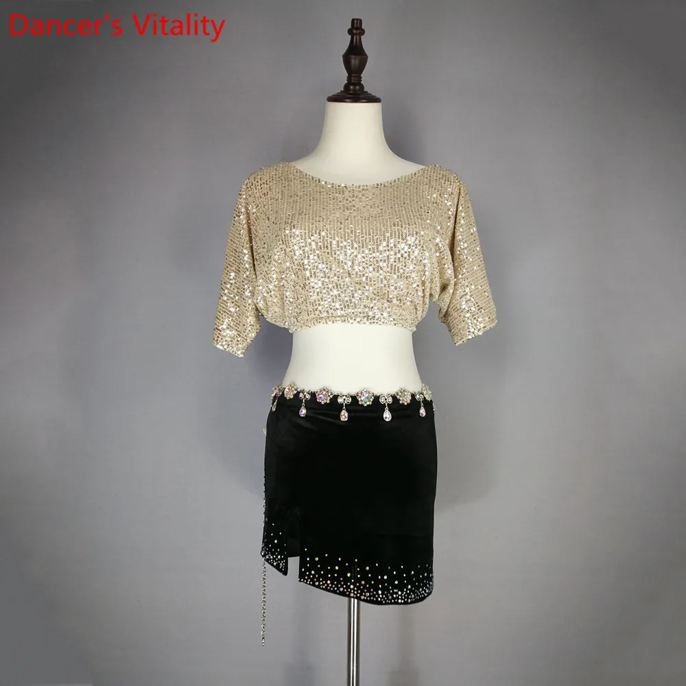 Women Belly Dance Practice Short Sleeves Sequin Top Skirt 2pcs Set Oriental Indian Dance Wear Performance Outfits Garments
Women Belly Dance Practice Short Sleeves Sequin Top Skirt 2pcs Set Oriental Indian Dance Wear Performance Outfits Garments