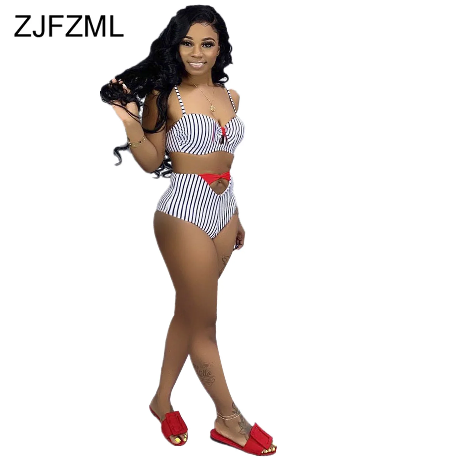 Striped Print Sexy Two Piece Set Tracksuit Women Spaghetti Strap Backless Crop Top And High Waist Shorts Summer 2 Piece Outfits
Striped Print Sexy Two Piece Set Tracksuit Women Spaghetti Strap Backless Crop Top And High Waist Shorts Summer 2 Piece Outfits