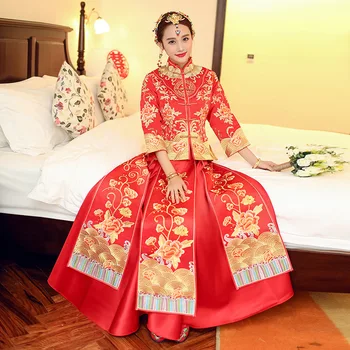 Chinese Style Lady SuZhou Embroidery Qipao Red Elegant Asian Bride Wedding Dress Gown Cheongsam Stage Show Clothing Han Fu Suit
Chinese Style Lady SuZhou Embroidery Qipao Red Elegant Asian Bride Wedding Dress Gown Cheongsam Stage Show Clothing Han Fu Suit