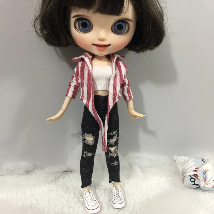 B020 Blyth Doll clothes 1/6 dolls Accessories handmade 30cm clothes Striped shirt and holes pants 3pcs/set
B020 Blyth Doll clothes 1/6 dolls Accessories handmade 30cm clothes Striped shirt and holes pants 3pcs/set
