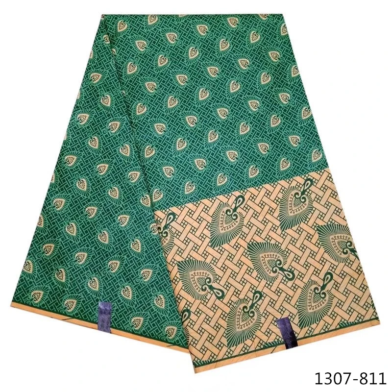 high quality african wax print fabric dashiki wax 6yards 100% Polyester african java wax prints fabrics for dresses 1307-81
high quality african wax print fabric dashiki wax 6yards 100% Polyester african java wax prints fabrics for dresses 1307-81