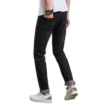 Jeans Men 2019 Spring and Autumn tide jeans Black Stretch jeans Men's Loose Straight Stretch Casual jeans Size 28-34 36
Jeans Men 2019 Spring and Autumn tide jeans Black Stretch jeans Men's Loose Straight Stretch Casual jeans Size 28-34 36