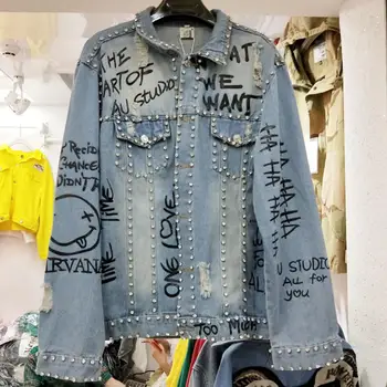 spring Autumn new fashion diamond graffiti letter printing denim jacket women loose BF style long sleeve jeans coat
spring Autumn new fashion diamond graffiti letter printing denim jacket women loose BF style long sleeve jeans coat