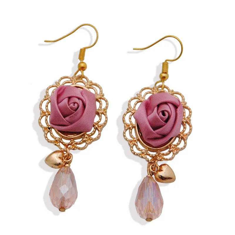 Korean Fashion Jewelry Exaggerated Earrings New Style Korean Women Ol Pink Rose Imitation Pearl Crystal Earrings Wholesale
Korean Fashion Jewelry Exaggerated Earrings New Style Korean Women Ol Pink Rose Imitation Pearl Crystal Earrings Wholesale