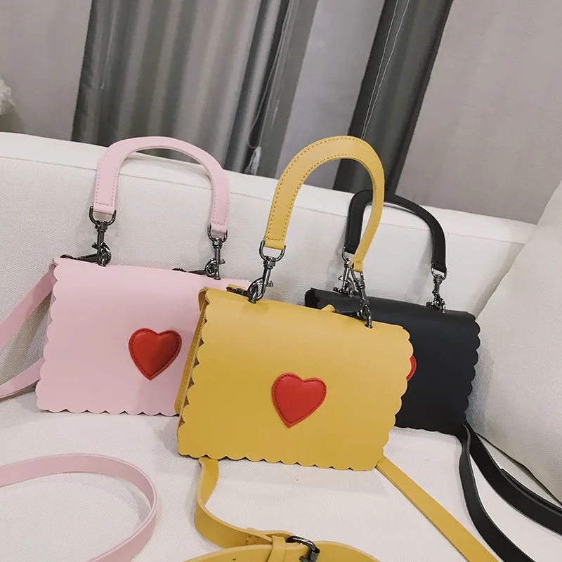 2019 Summer New Hot Fashion PU Heart Design Sweet Handbags for Women Female Chains Bags Shoulder Bags Messenger Bags
2019 Summer New Hot Fashion PU Heart Design Sweet Handbags for Women Female Chains Bags Shoulder Bags Messenger Bags
