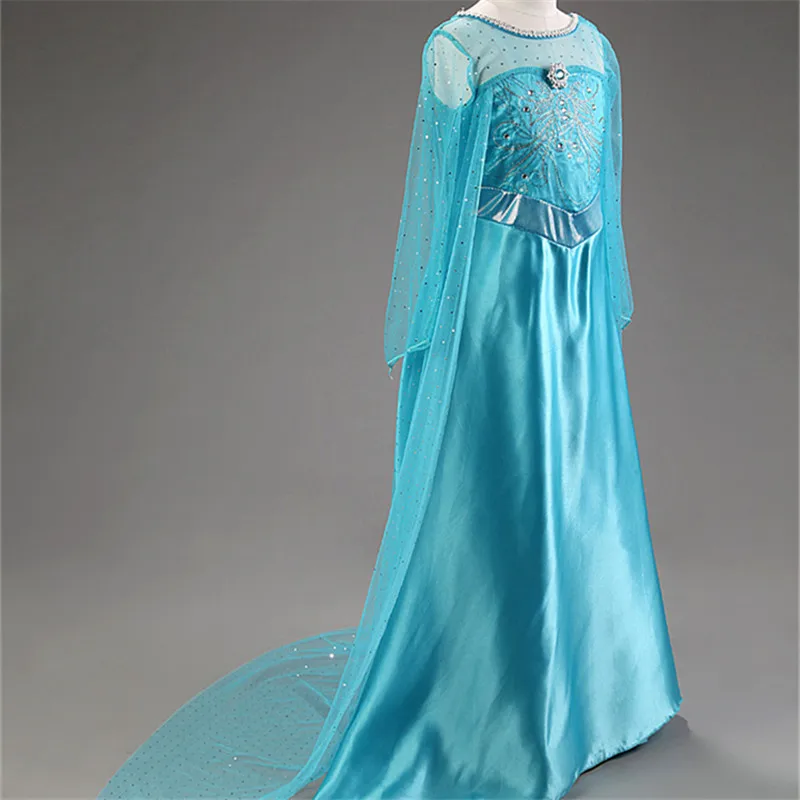 2225016032_1933995610_