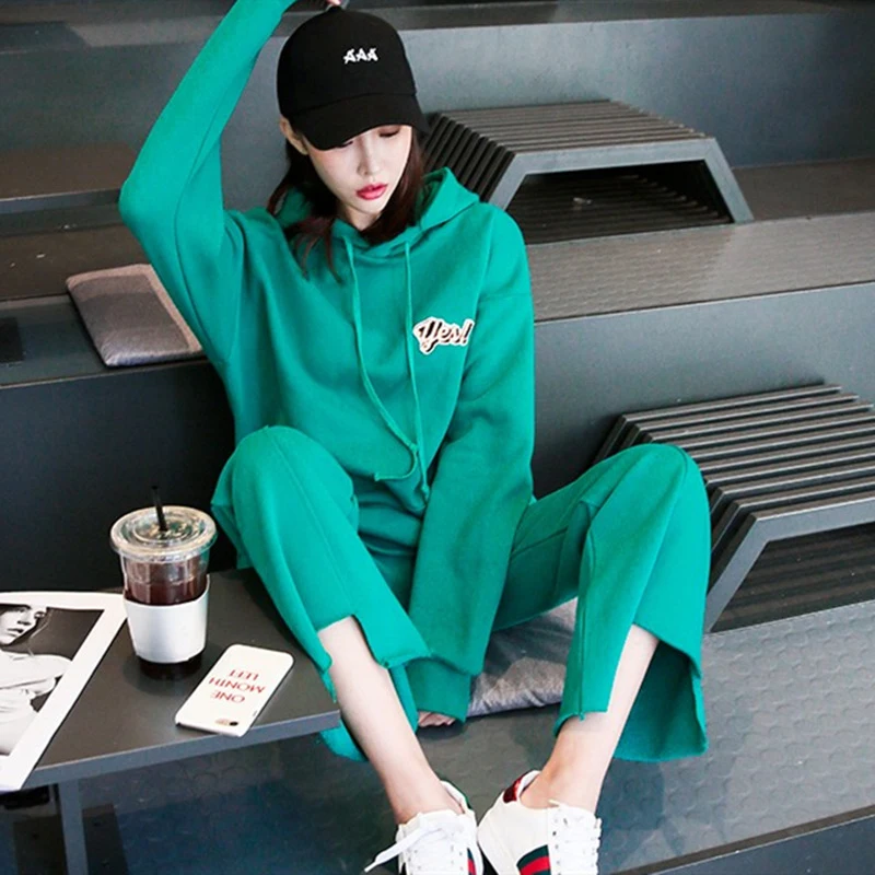 new arrival fashion temperament comfortable soft top hoodies vintage pant wild fresh trend bouncy sweet knit outdoor women sets
new arrival fashion temperament comfortable soft top hoodies vintage pant wild fresh trend bouncy sweet knit outdoor women sets