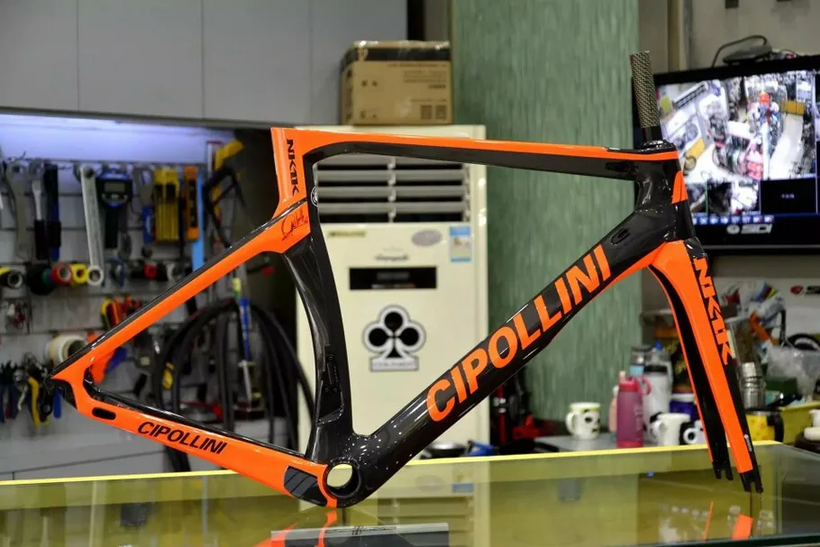 Hot sell Orange Cipollini NK1K Matte/Glossy Carbon Frame ROAD Bike/Bicycle rb1000 Frame 3K 1k Weave
Hot sell Orange Cipollini NK1K Matte/Glossy Carbon Frame ROAD Bike/Bicycle rb1000 Frame 3K 1k Weave