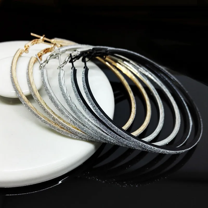 New Arrival punk fashion 3 colors Big Circle Round Classic Hoop Earrings for Women Girls Jewelry free shipping
New Arrival punk fashion 3 colors Big Circle Round Classic Hoop Earrings for Women Girls Jewelry free shipping