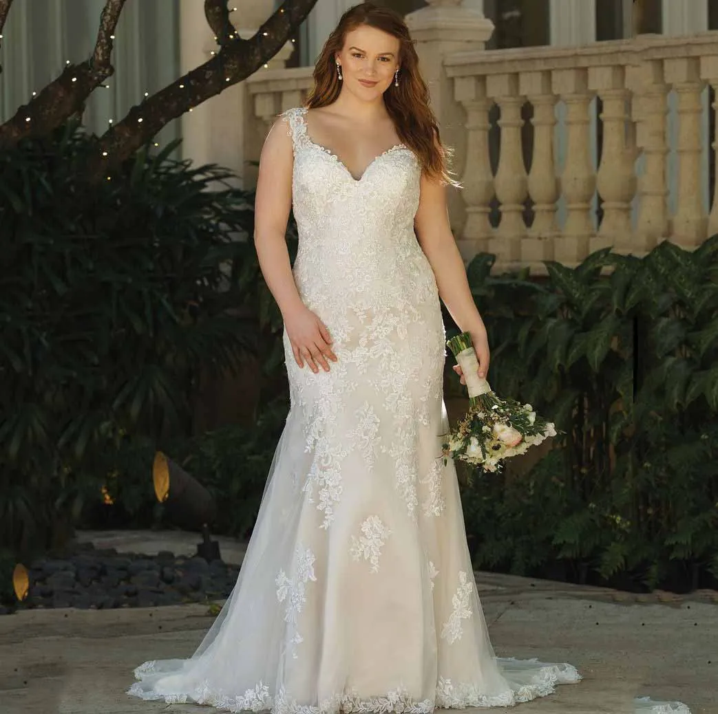 Elegant Plus Size Wedding Dress For Women Lace Mermaid Sweetheart Illusion Back Court Train Floor Length Bridal Gown
Elegant Plus Size Wedding Dress For Women Lace Mermaid Sweetheart Illusion Back Court Train Floor Length Bridal Gown