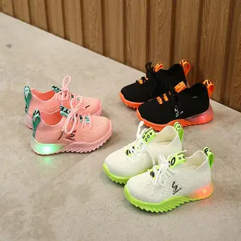 NEW Spring Autumn flying woven breathable led lighted soft bottom boys casual sports shoes girls children non-slip baby shoes
NEW Spring Autumn flying woven breathable led lighted soft bottom boys casual sports shoes girls children non-slip baby shoes
