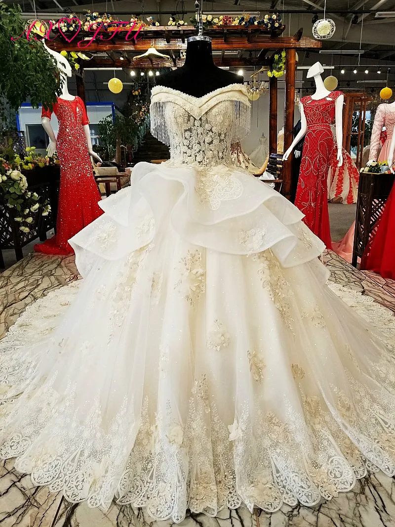 AXJFU New Korean flower boat neck lace wedding dress luxury ruffles beading crystal pearls wedding dress 100% real photo xj16565
AXJFU New Korean flower boat neck lace wedding dress luxury ruffles beading crystal pearls wedding dress 100% real photo xj16565