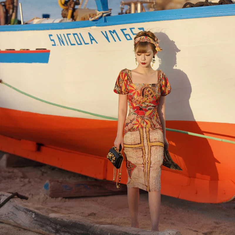LYNETTE'S CHINOISERIE Spring Summer Women Exquisite Slim Sicilia Style Print Silk Dresses
LYNETTE'S CHINOISERIE Spring Summer Women Exquisite Slim Sicilia Style Print Silk Dresses