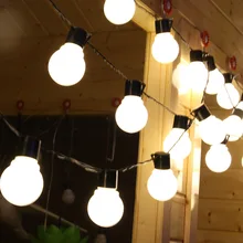 High bright 2.5CM Ball LED string Light AC 220V 10M 100 LED Christmas fairy lights for in/outdoor patio party Garland decoration
High bright 2.5CM Ball LED string Light AC 220V 10M 100 LED Christmas fairy lights for in/outdoor patio party Garland decoration