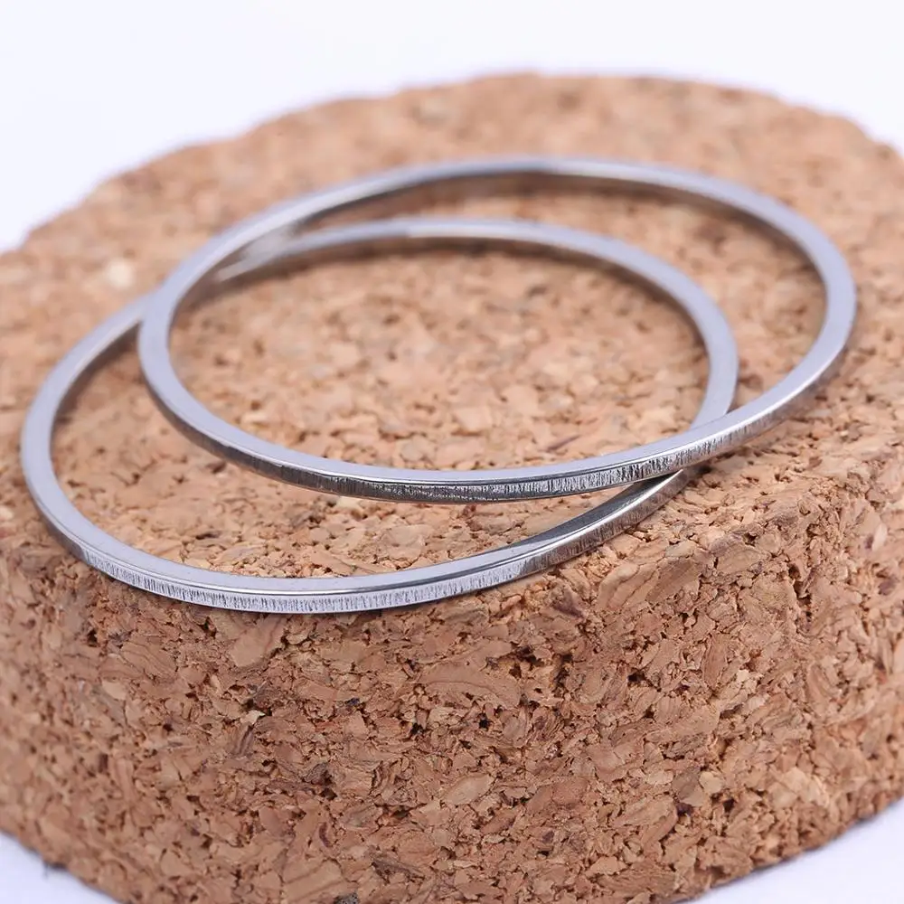 onwear 20pcs Dull silver earring connector charm circle hoop 20mm 30mm stainless steel diy earrings making accessories
onwear 20pcs Dull silver earring connector charm circle hoop 20mm 30mm stainless steel diy earrings making accessories