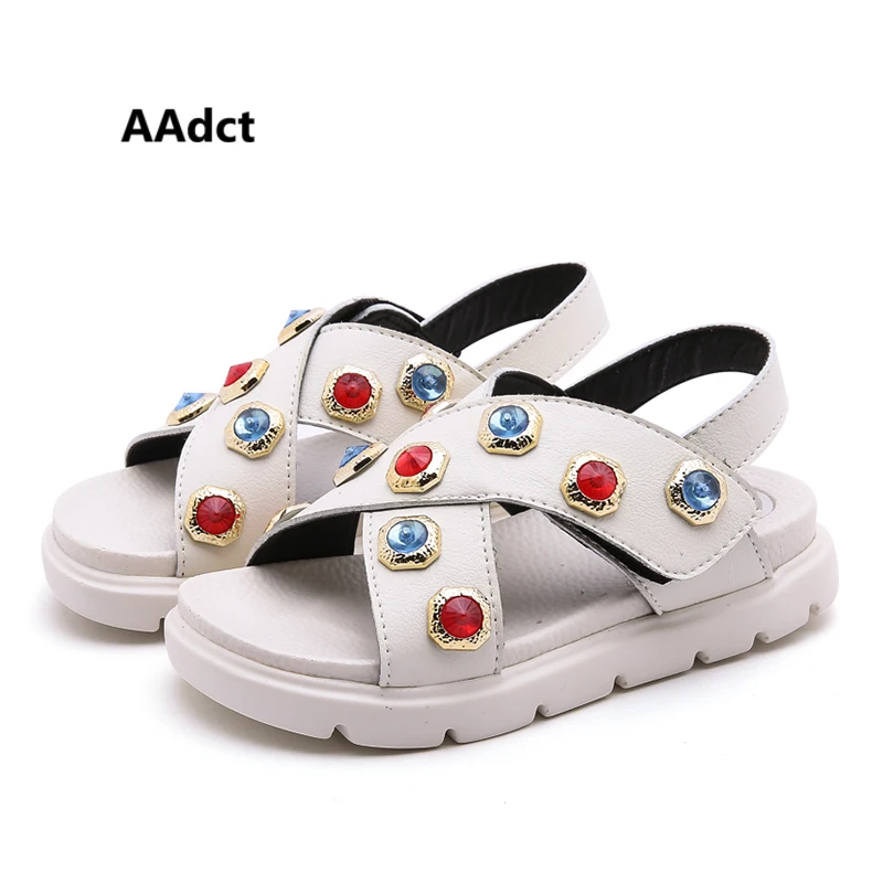 AAdct girls sandals fashion new summer leather princess kids sandals for girls Brand colour Rhinestone little children shoes
AAdct girls sandals fashion new summer leather princess kids sandals for girls Brand colour Rhinestone little children shoes