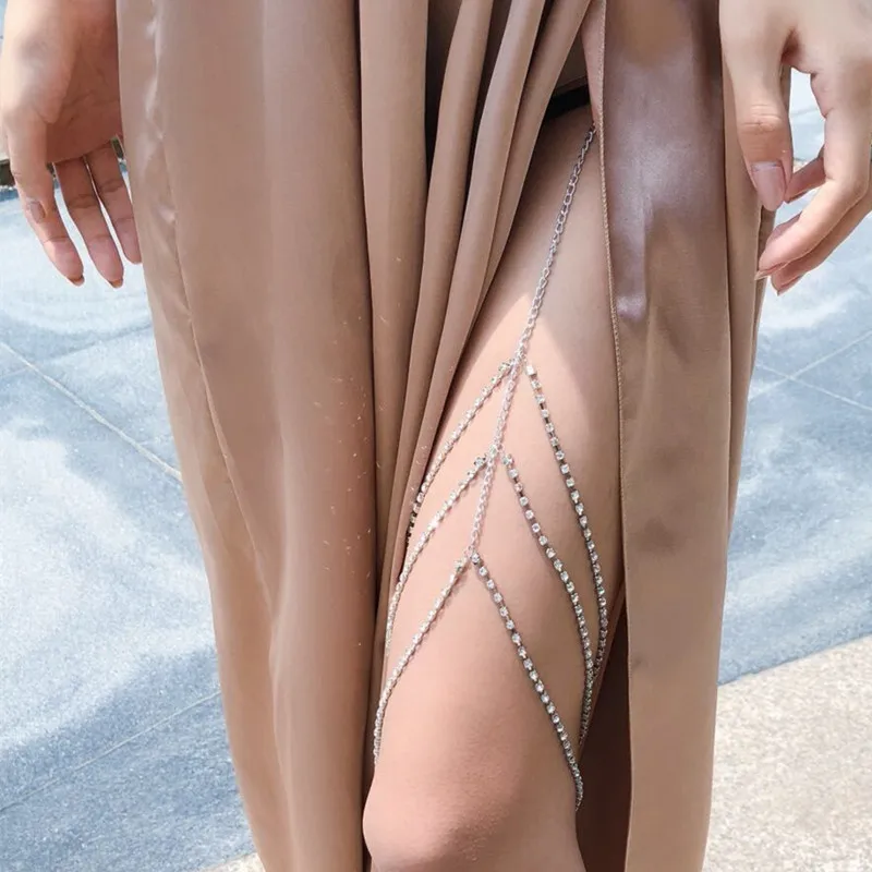 Rhinestones Leg Thigh Chain Shiny Women Sexy Body Chain Leg Thigh Harness Jewelry Beach Multi Layers Gold Color Chains
Rhinestones Leg Thigh Chain Shiny Women Sexy Body Chain Leg Thigh Harness Jewelry Beach Multi Layers Gold Color Chains
