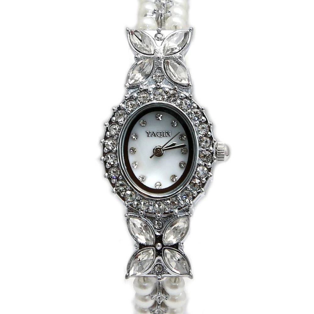 Hot Sell Items !Watches For Women Luxury Oval Shiny Silver Band White Dial Ladies Women Imitated Pearl Bracelet Watch FW913B
Hot Sell Items !Watches For Women Luxury Oval Shiny Silver Band White Dial Ladies Women Imitated Pearl Bracelet Watch FW913B