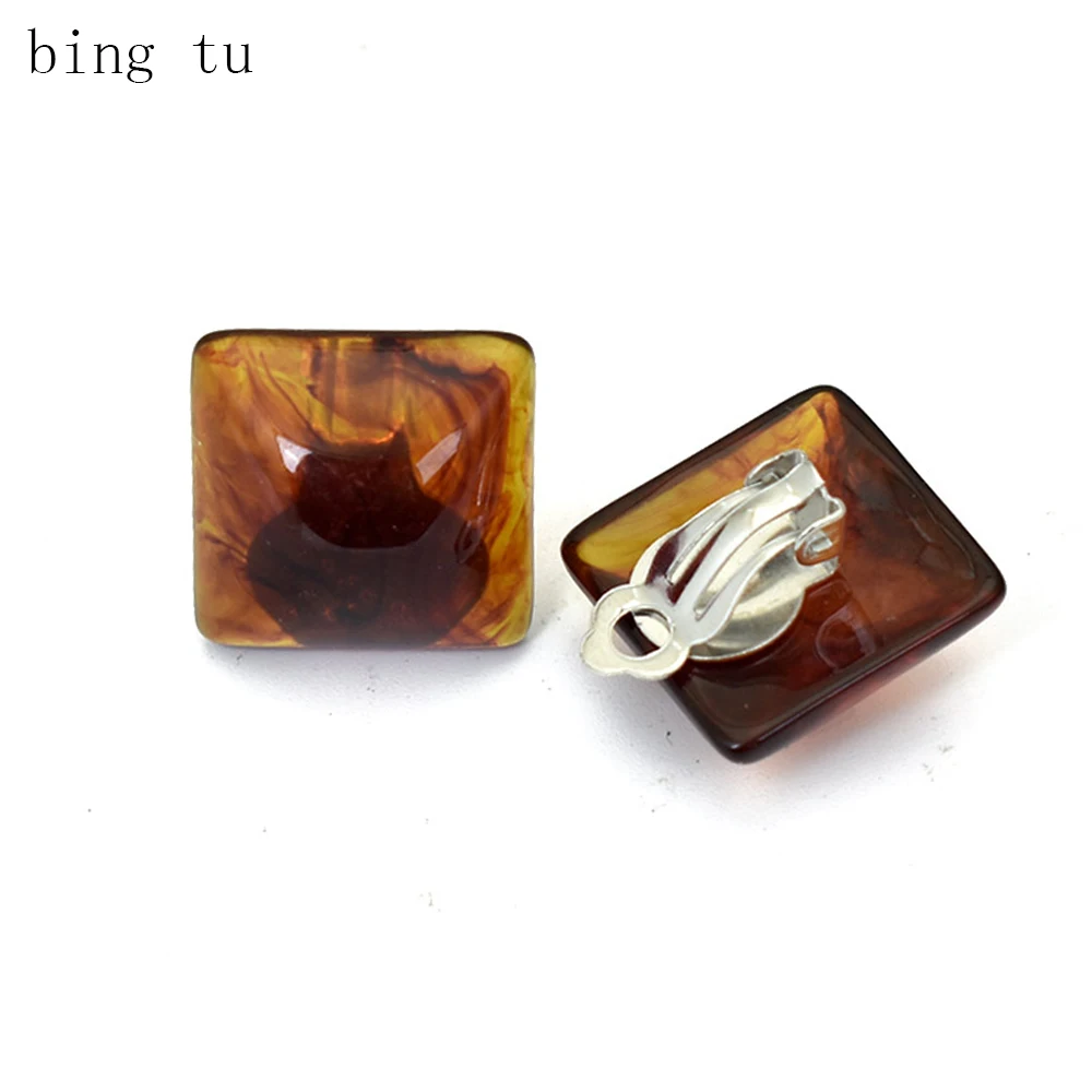 Bing Tu Classic Ear Cuff Multicolored Geometric Square Clip Earrings For Women Resin Earrings Without Piercing Wedding Jewelry
Bing Tu Classic Ear Cuff Multicolored Geometric Square Clip Earrings For Women Resin Earrings Without Piercing Wedding Jewelry