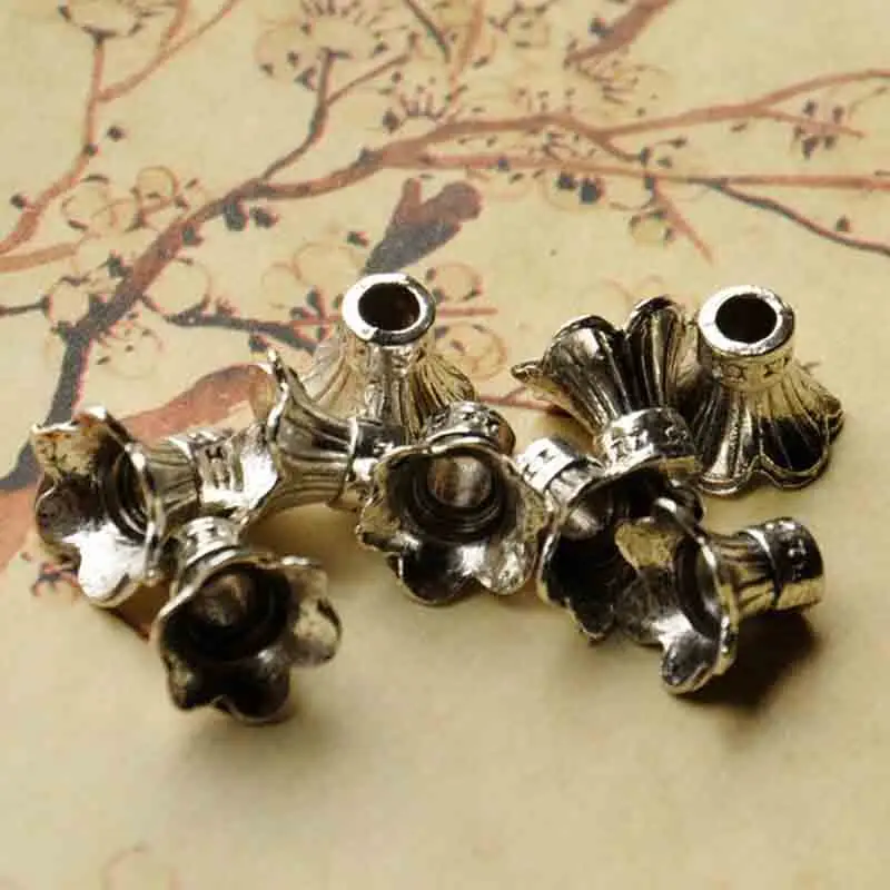 30pcs/lot Antique Silver Alloy Earring Jackets 10x9mm Earrings Beads Caps Tassel Caps DIY Jewelry Making Receptacle Findings
30pcs/lot Antique Silver Alloy Earring Jackets 10x9mm Earrings Beads Caps Tassel Caps DIY Jewelry Making Receptacle Findings