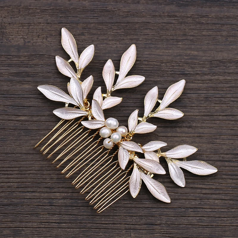 Wedding Hair Accessories Pearl Hair Combs Gold Color Leaves Head Comb Bridal Hair Ornament For Women Girl's Hair Decoration
Wedding Hair Accessories Pearl Hair Combs Gold Color Leaves Head Comb Bridal Hair Ornament For Women Girl's Hair Decoration