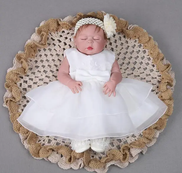 55cm Sleeping playmate doll reborn toys for girls gift full silicone body vinyl reborn babies bebe real alive reborn bonecas toy
55cm Sleeping playmate doll reborn toys for girls gift full silicone body vinyl reborn babies bebe real alive reborn bonecas toy