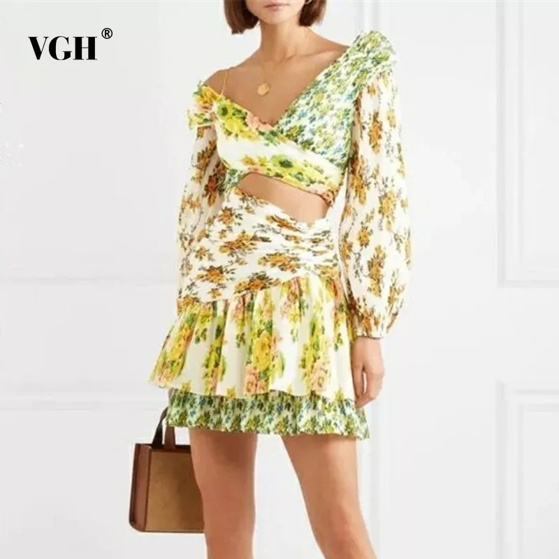 VGH Summer A Line Dress Women Print Asymmetrical Collar Off Shoulder Lantern Sleeve Hollow Out 2019 Dresses Female Fashion New
VGH Summer A Line Dress Women Print Asymmetrical Collar Off Shoulder Lantern Sleeve Hollow Out 2019 Dresses Female Fashion New