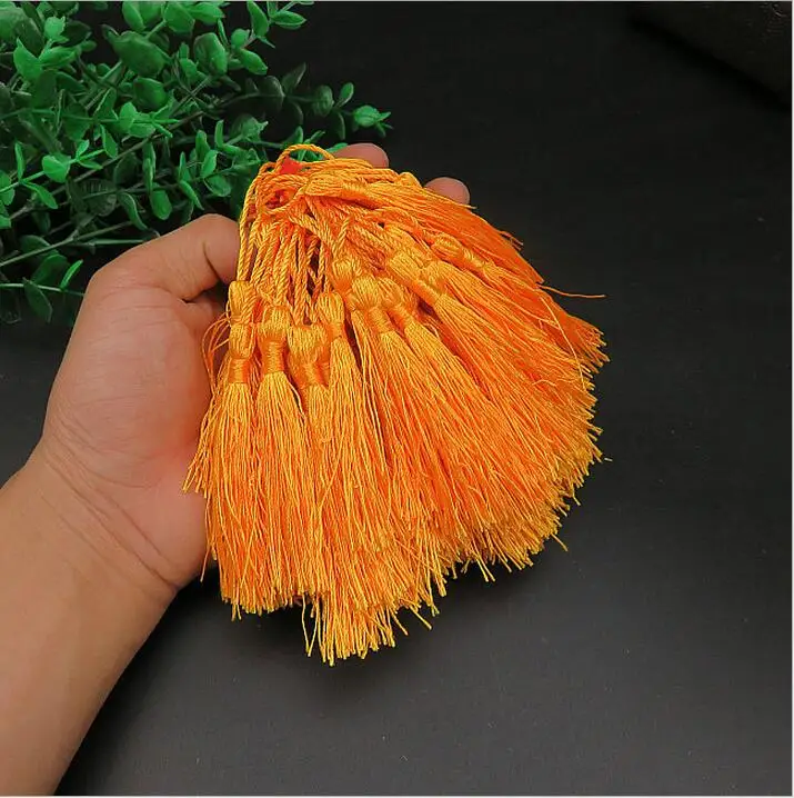 50pcs-lot-130mm-Length-Chinese-knot-Silk-Tassel-Long-Rayon-Thread-Tassels-Handmade-Cotton-Tassel-Jewelry (2)