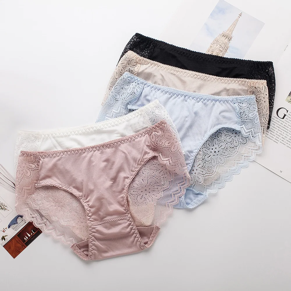 Silk underwear female mulberry silk hollow-out lace edge sexy comfortable package hip sexy waist briefs
Silk underwear female mulberry silk hollow-out lace edge sexy comfortable package hip sexy waist briefs
