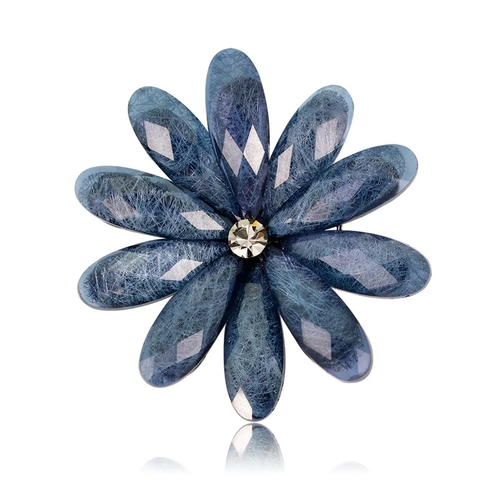 Luxury Crystal Flower Brooches for Women Banquet Costume Brooch Pin Jewelry Clothes Accessories Fashion Bijoux Broche Femme
Luxury Crystal Flower Brooches for Women Banquet Costume Brooch Pin Jewelry Clothes Accessories Fashion Bijoux Broche Femme