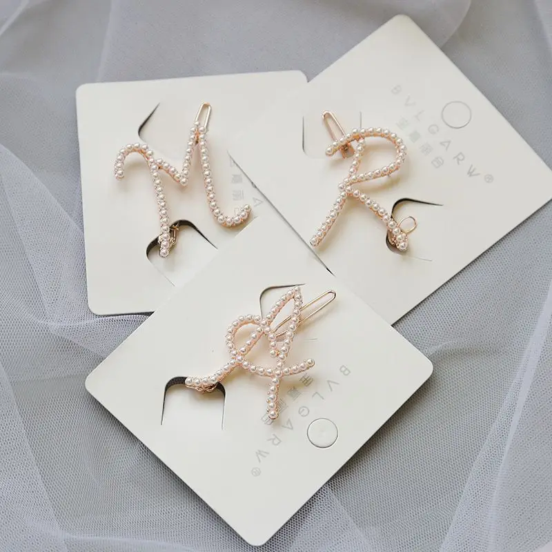 Hot 1PC Elegant Women's Letter Pearl Hairpins Korean Sweet Girls Hair Clips Bobby Pins Barrette Hair Clip Hair Accessories Gifts
Hot 1PC Elegant Women's Letter Pearl Hairpins Korean Sweet Girls Hair Clips Bobby Pins Barrette Hair Clip Hair Accessories Gifts