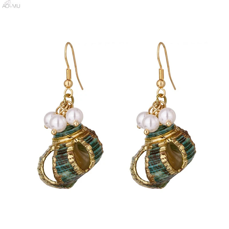 AOMU 2019 Fashion Cute Sea Shell Conch Pearl Stud Earrings For Women Vintage Geometric Bohemia Ocean Beach Jewelry Pendant
AOMU 2019 Fashion Cute Sea Shell Conch Pearl Stud Earrings For Women Vintage Geometric Bohemia Ocean Beach Jewelry Pendant